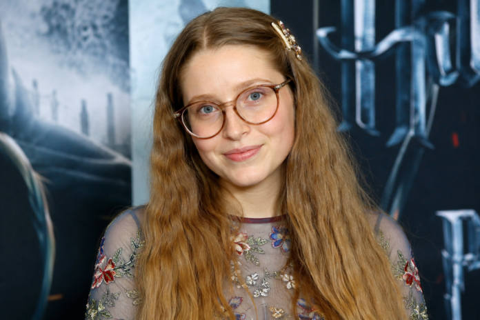 jessie cave jessie cave